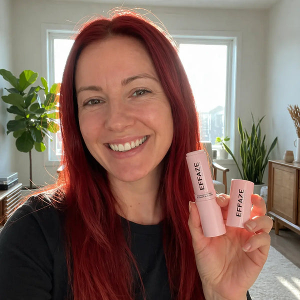 Témoignage client de Sarah, résultats sur les cicatrices d'acné après utilisation du stick EFFAZE
